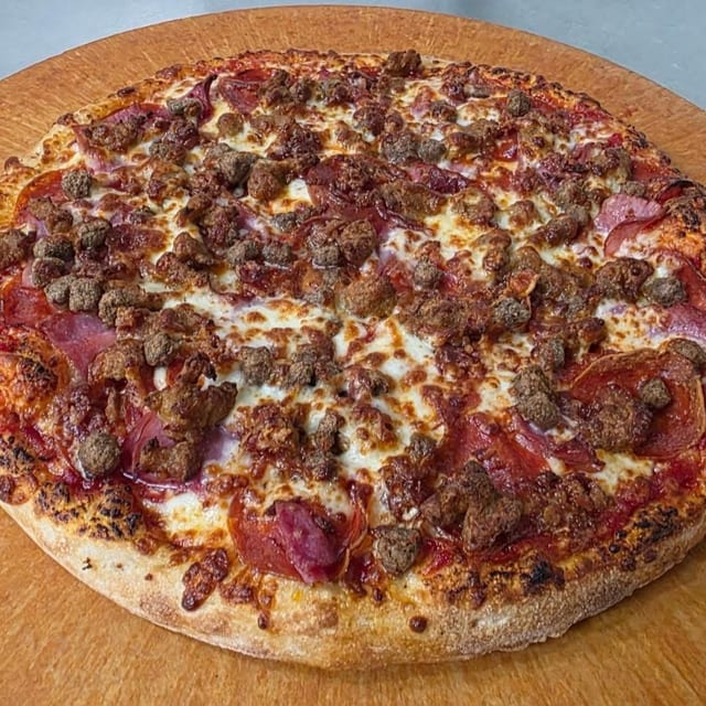 Papas Pride Specialty Pizza.